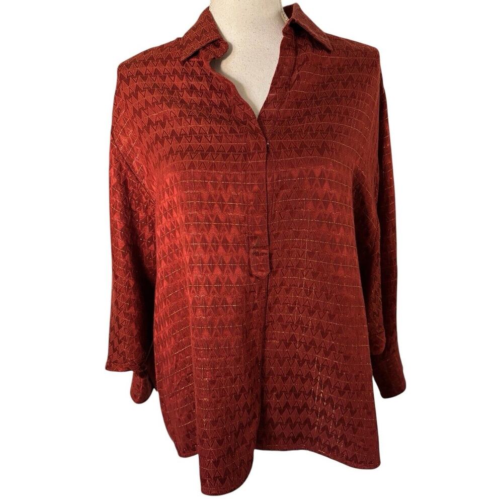 Elizabeth and James Red Geometric Blouse
